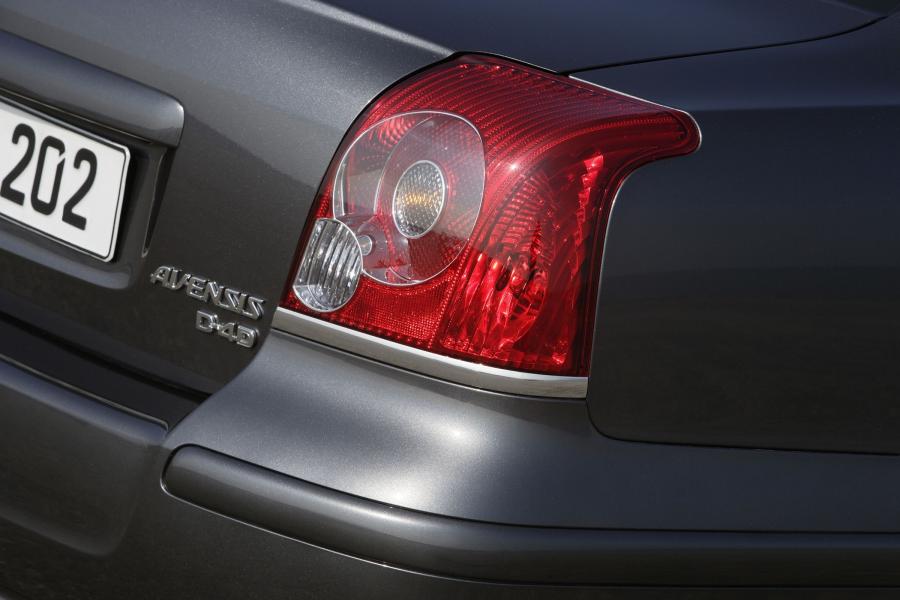  Toyota Avensis Sedan 2006 года  (фото 111 из 113)